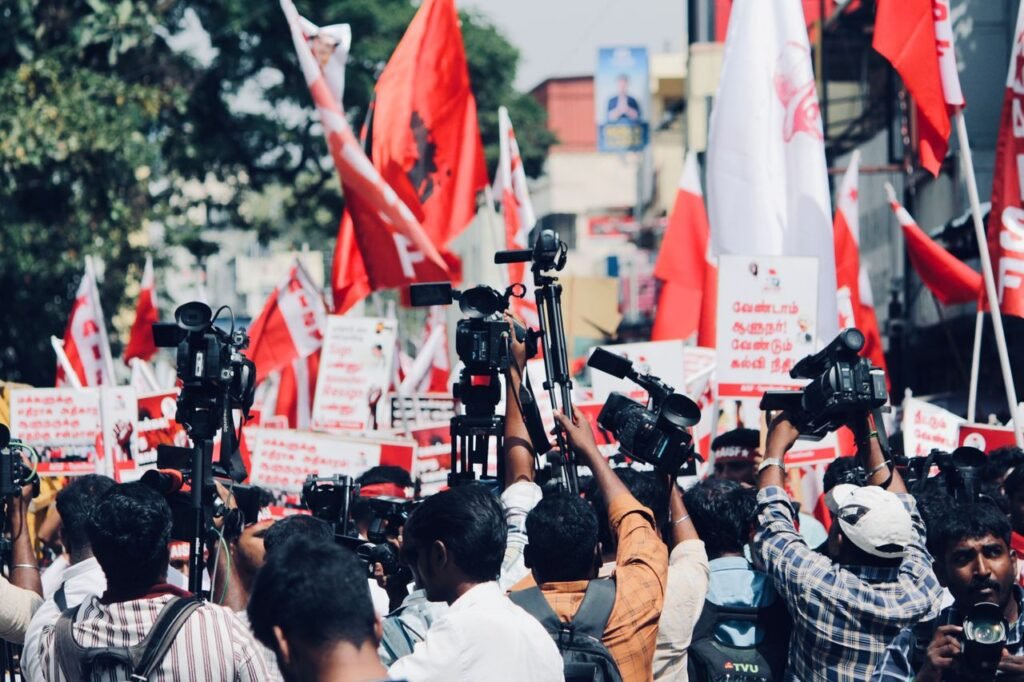 Polimer News Live